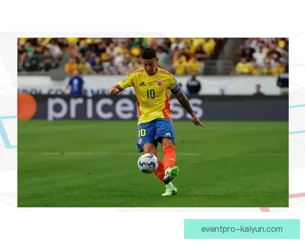 世博足球新星崭露头角，年轻才俊表现亮眼备受关注