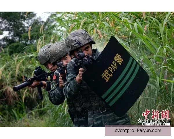 沙尔克中路渗透表现逐渐提升，战术运用值得关注