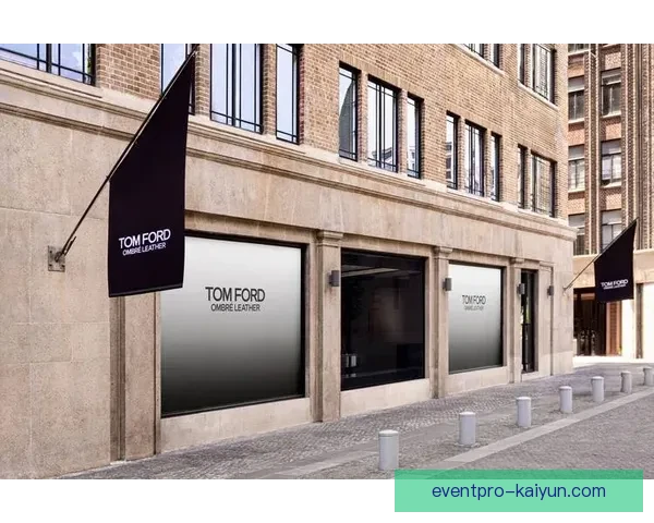 汤姆·凯尼在英超表现稳健，球队竞争力增强值得关注。