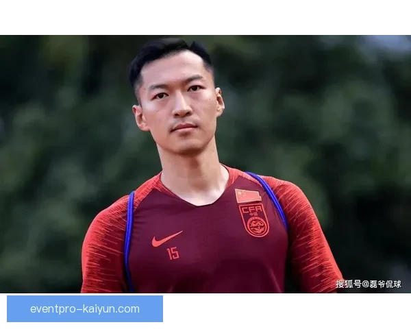 中国足球状态回暖，久违的高光时刻引发关注