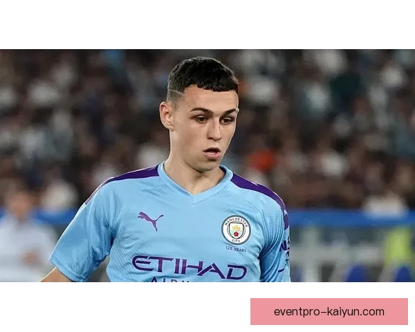 福登持续提升表现，成为中场全能战士的典范，备受关注。